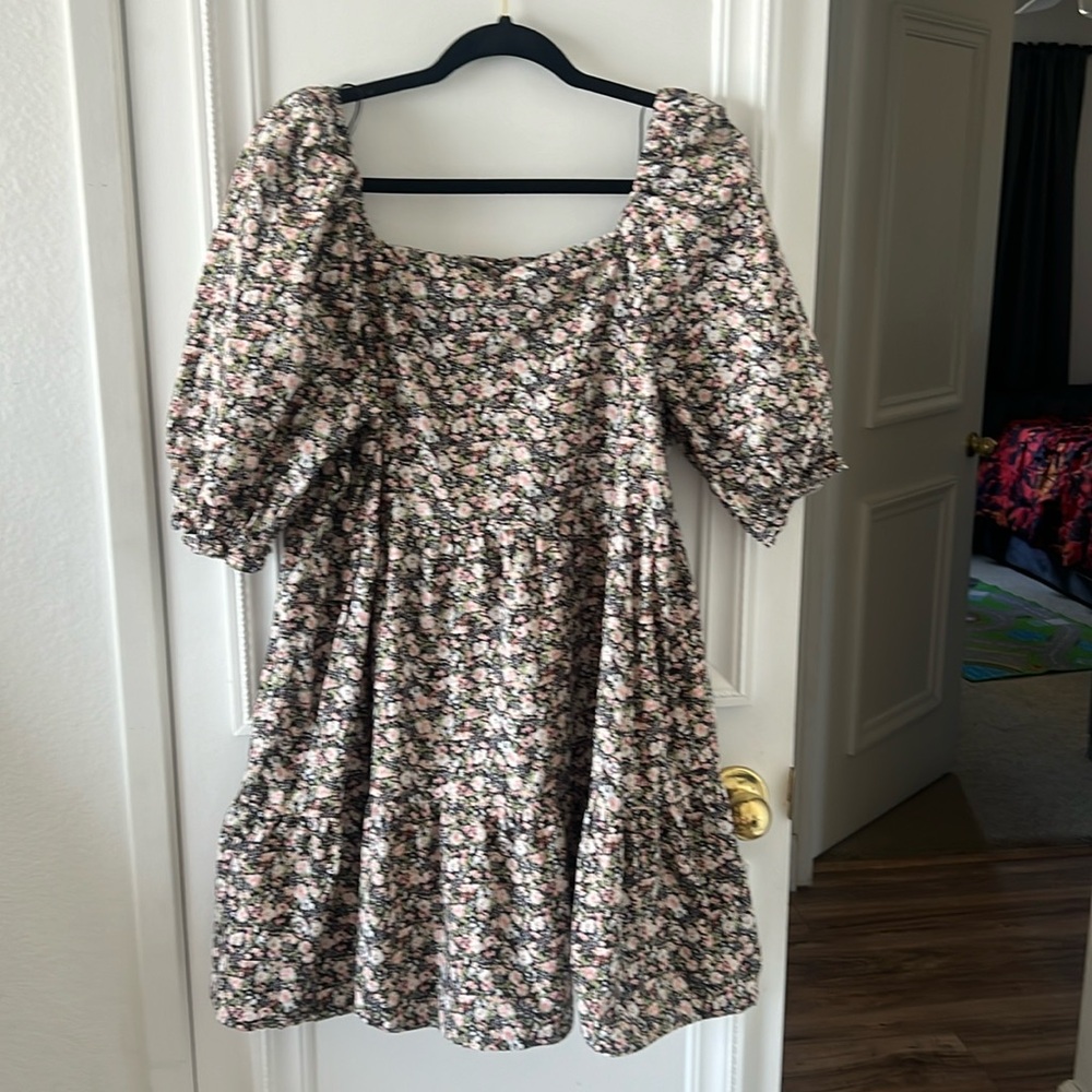 Lightly Used LEVI Dress, Floral, Square Neck
